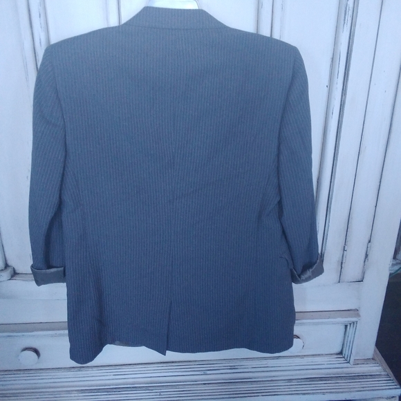 Suit jacket - Picture 8 of 8